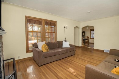 921 Orange Ave E, Saint Paul, MN 55106 - photo 5