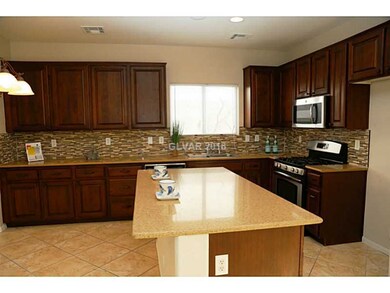 9136 Beautiful Flower Ct, Las Vegas, NV 89149 - photo 5