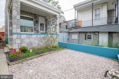 1008 Spring St, Reading, PA 19604 - photo 3