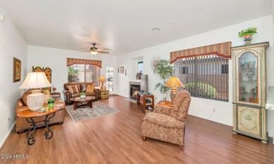 10352 W Potter Dr-large-005-015-10352 W