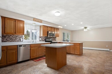 2 Mulberry St, Groveland, MA 01834 - photo 7