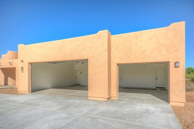 Garage (2)-SMALL