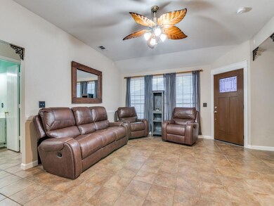 317 Lake Texoma Dr, Wylie, TX 75098 - photo 5