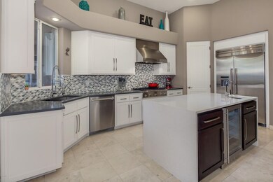 012_Kitchen