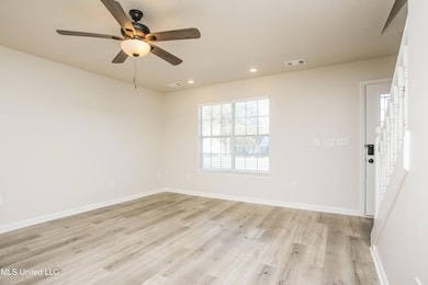 004-photo-living-room-14941758