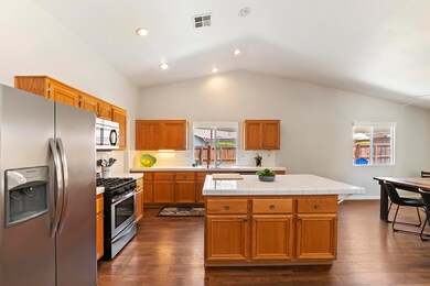 009_Kitchen
