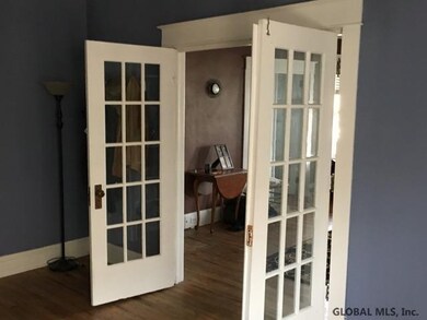 340 Taylor Ct, Troy, NY 12180 - photo 3