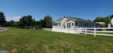 78,79,80,81 Hiawatha Cir unit GLEN 8, Earleville, MD 21919 - photo 2