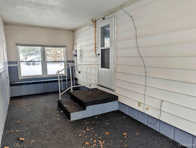 474 W Adams St S, Gwinn, MI 49841 - photo 3