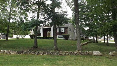 21 Notre Dame Ave, Allenstown, NH 03275 - photo 2