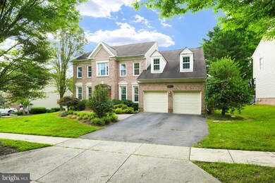 8917 Falls Farm Dr, Potomac, MD 20854 - photo 3