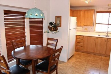 dining area (2)