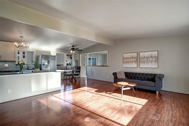 19715 Filbert Dr, Bothell, WA 98012 - photo 2