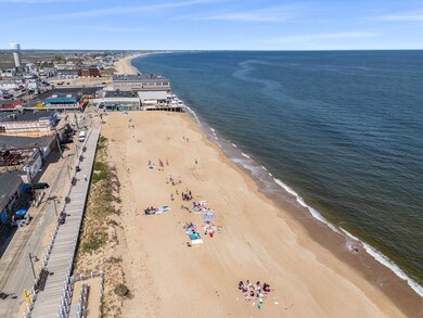 11 Railroad Ave unit 6B, Salisbury, MA 01952 - photo 3