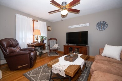 6 Bowling Green Ln, Worcester, MA 01602 - photo 5