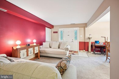 1553 Creekside Rd unit B21, Whitehall, PA 18052 - photo 7