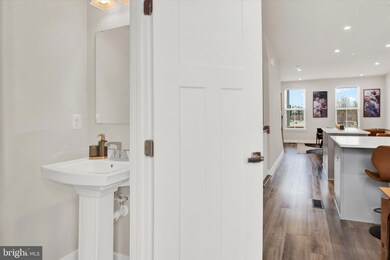 253 Garrett a Morgan Blvd, Hyattsville, MD 20785 - photo 6