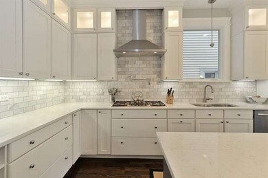 4914 N Seeley Ave, Chicago, IL 60625 - photo 4