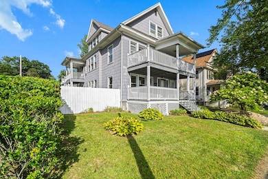 57 Narragansett St, Springfield, MA 01107 - photo 2