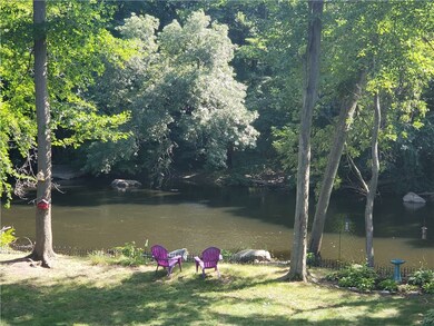 76 Woodbury Rd, Cranston, RI 02905 - photo 4