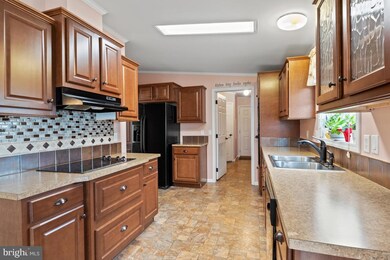 72 Mapleleaf Dr unit T 72, Sellersville, PA 18960 - photo 6