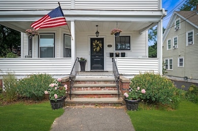 1104 Humphrey St unit 3, Swampscott, MA 01907 - photo 2