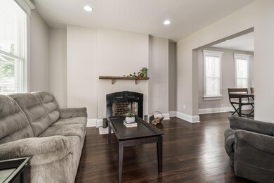 222 S Cypress Ave_MLS_06