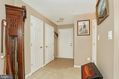 2511 Shelley Cir unit 3A, Frederick, MD 21702 - photo 2