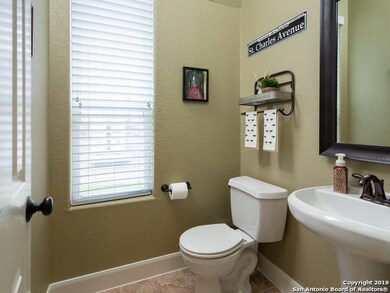 10630 Larch Grove Ct, Helotes, TX 78023 - photo 6