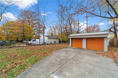 3257 Washington Blvd, Cleveland Heights, OH 44118 - photo 2