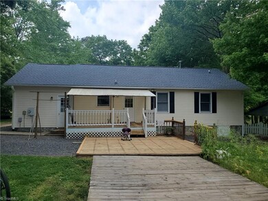 1805 Rocky Ln, Asheboro, NC 27205 - photo 2