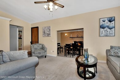 08-Living Room & Dining Room