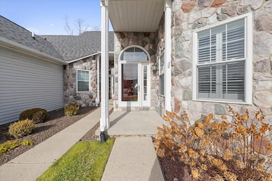 777 Challenging Trail, South Lyon, MI 48178 - photo 3