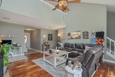 147 West Old Mill Way-04