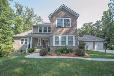 170 Ravencrest Dr, Statesville, NC 28625 - photo 2