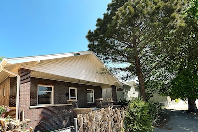 536 W 7th St, Walsenburg, CO 81089 - photo 3