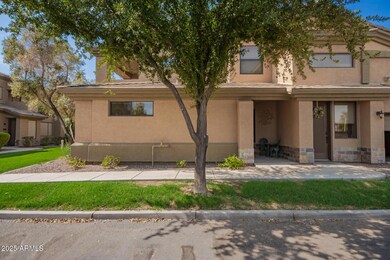 705 W Queen Creek Rd unit 1019, Chandler, AZ 85248 - photo 2
