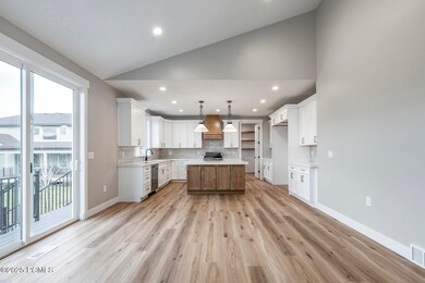 006_1928e540south-14_425