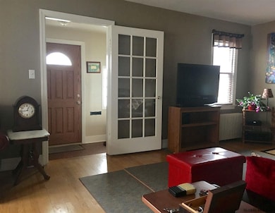 45 Crescent Dr, Albany, NY 12208 - photo 2