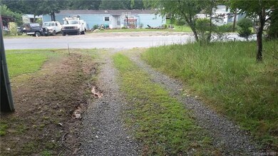 93 Carolina Cir unit 5, Hendersonville, NC 28792 - photo 2