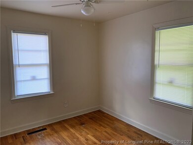 407 Durant Dr, Fayetteville, NC 28304 - photo 6