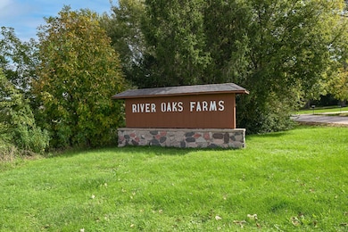 S96W22870 River Oaks Dr, Big Bend, WI 53103 - photo 2