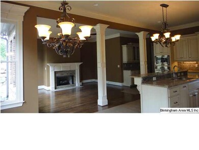 Great Space...Kitchen, Eating Area and Keeping Roo