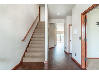 1265 S 8th St, Independence, OR 97351 - photo 4