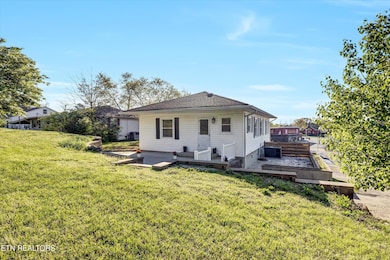 23-1206 E 1st Ave-23