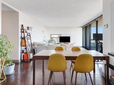 Kenmore Tower unit 1001, Boston, MA 02215 - photo 6