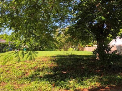 1380 Sperling Ct, Naples, FL 34103 - photo 2