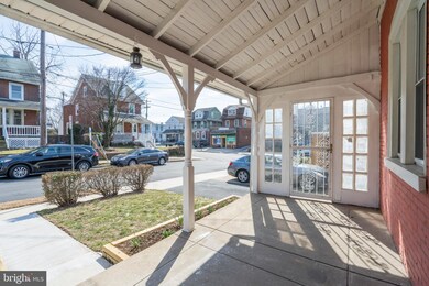 232 Chestnut Ave, Ardmore, PA 19003 - photo 2