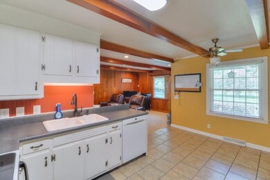 103 Greenbriar Ave, Shelbyville, TN 37160 - photo 7