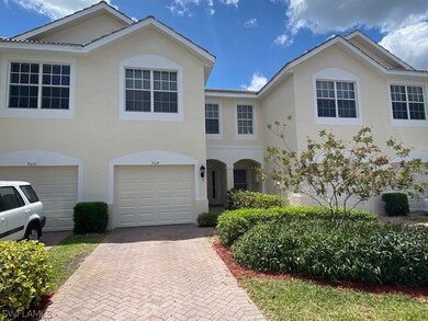 964 Hampton Cir unit 79, Naples, FL 34105 - photo 2